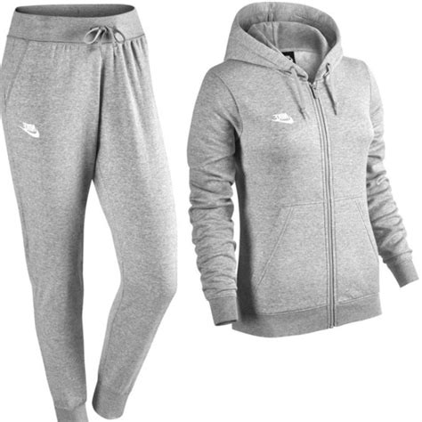 nike jogginganzug damen grün|nike joggingsanzüge damen.